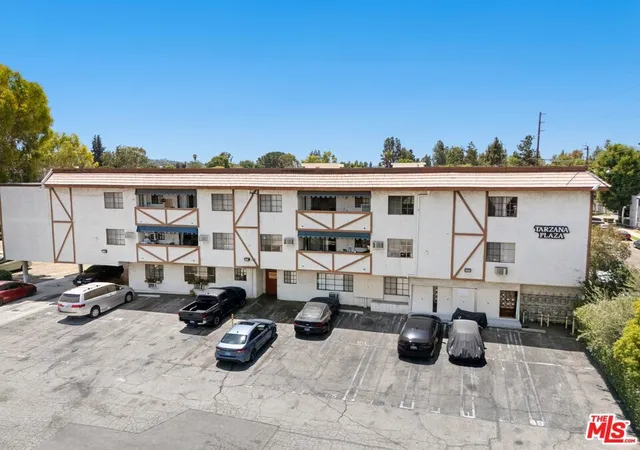 18th image of 18530 Hatteras St #115, Tarzana, CA 91356 | MLS# 26673277