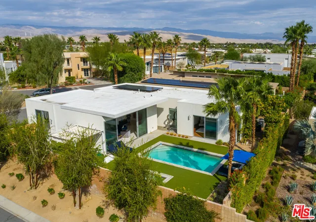 1st image of 4304 Vantage Ln, Palm Springs, CA 92262 | MLS# 26673695