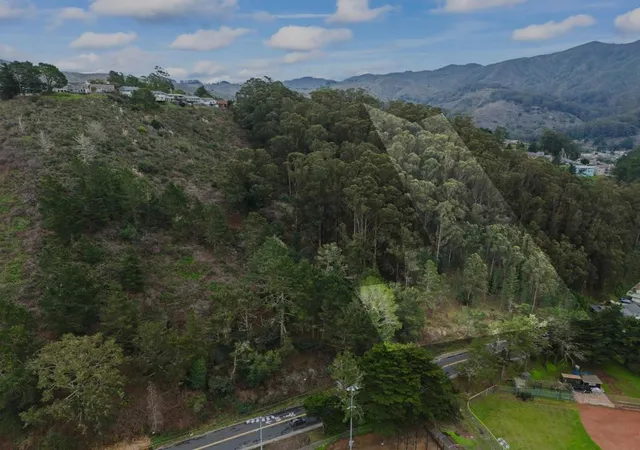 Photo 3 of Land for sale at 0 Everglades, Pacifica, CA 94044 | MLS# ML82041820 | Listing updated on 2026-07-13