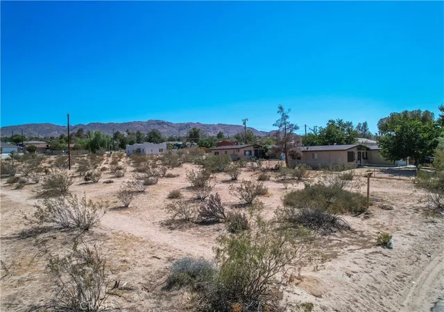 7th image of 6650 Hillview Rd, Joshua Tree, CA 92252 | MLS# OC26073748