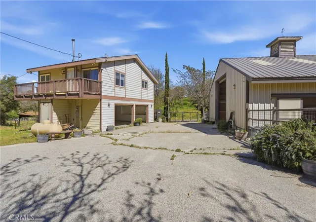 2nd image of 42135 San Francisquito Canyon Rd, Santa Clarita, CA 91390 | MLS# SR26073997