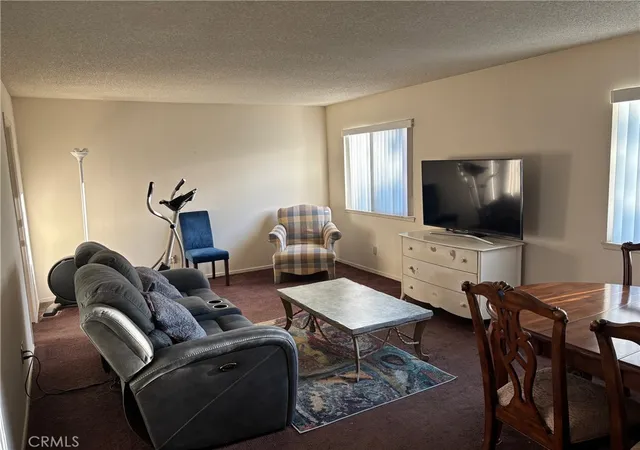 3rd image of 11813 Runnymede St #45, North Hollywood, CA 91605 | MLS# PW26072724