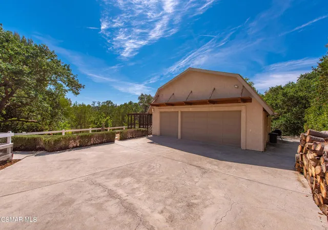 Homes for sale in Agoura Hills, CA | 6007 Colodny Dr, Agoura Hills, CA 91301 | MLS# 226001557