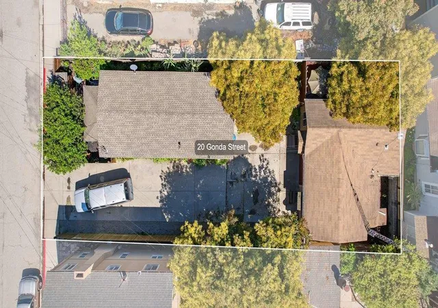 3rd image of 20 Gonda St, Royal Oaks, CA 95076 | MLS# ML82040930