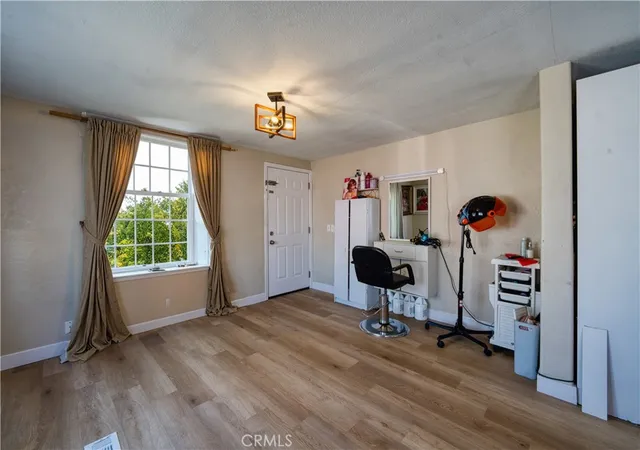3rd image of 700 S Shafter #20, Shafter, CA 93263 | MLS# NS26074053