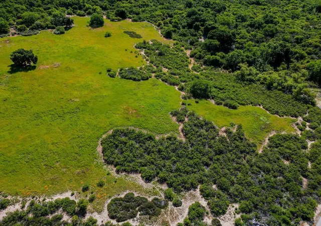 3rd image of 43575 Carmel Valley Rd, Greenfield, CA 93927 | MLS# ML82041834