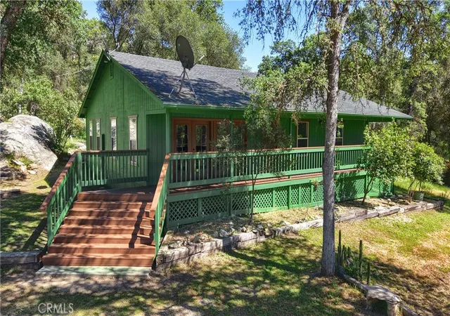 Photo 2 of Single family home for sale at 4907 Daffodil Dr, Mariposa, CA 95338 | MLS# MP26073918 | Listing updated on 2026-09-29