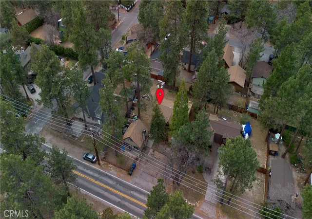 3rd image of 360 Maple Ln, Sugarloaf, CA 92386 | MLS# IV26072325