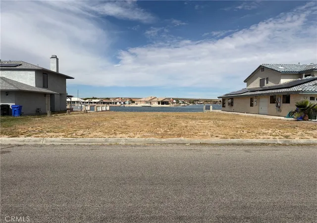 2nd image of 26322 Corona, Helendale, CA 92342 | MLS# HD26073451