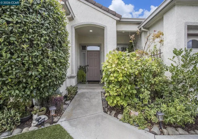 Homes for sale in Brentwood, CA | 451 Tayberry Ln, Brentwood, CA 94513 | MLS# 41129900