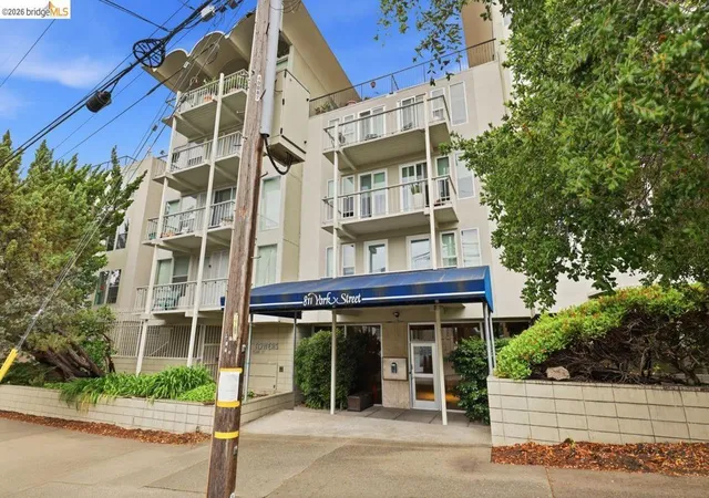 Photo 3 of Condo for sale at 811 York St #237, Oakland, CA 94610 | MLS# 41129901 | Listing updated on 2026-09-29