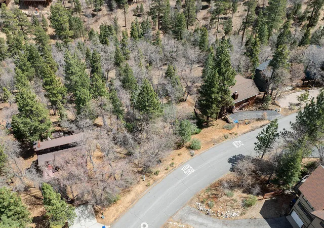 3rd image of 1530 Tuolumne Rd, Big Bear City, CA 92314 | MLS# 219145962PS
