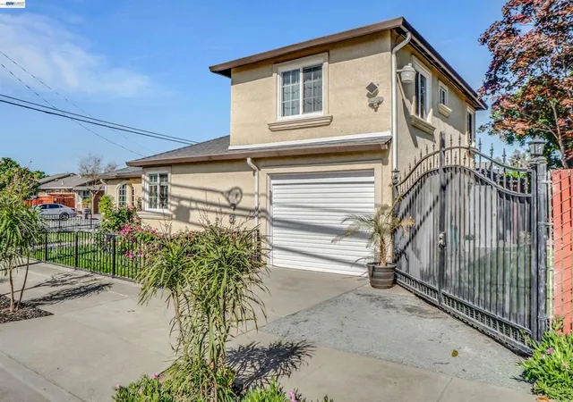 Homes for sale in Union City, CA | 513 F St, Union City, CA 94587 | MLS# 41129917