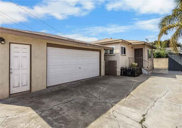 Homes for sale in Santa Ana, CA | 435 E Adams, Santa Ana, CA 92707 | MLS# PW26073888