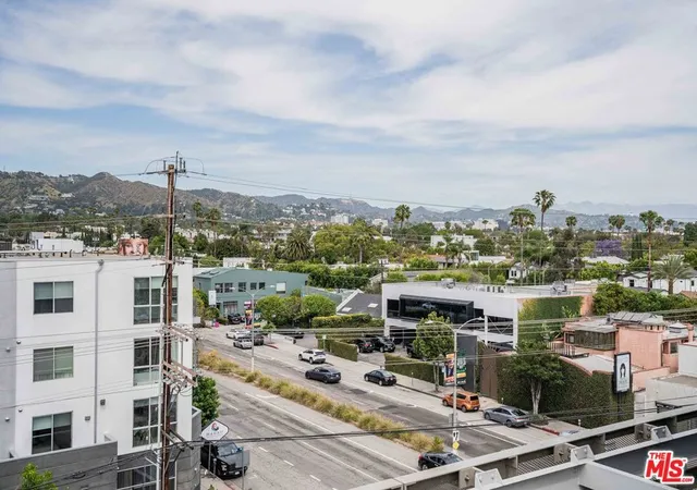 2nd image of 751 N Fairfax Ave, Los Angeles, CA 90046