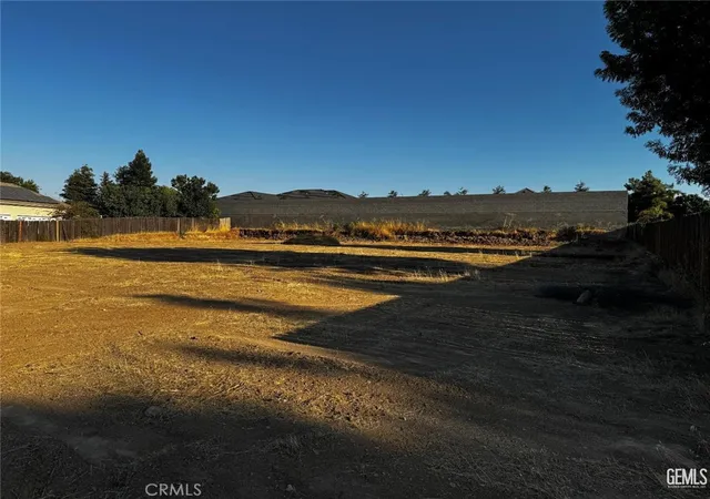 Photo 3 of Land for sale at 12103 Vista Montana, Bakersfield, CA 93306 | MLS# SR26074431 | Listing updated on 2026-07-02
