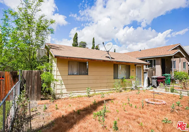 Photo 2 of Single family home for sale at 1081 N San Gorgonio Ave, Banning, CA 92220 | MLS# 26676305 | Listing updated on 2026-09-10