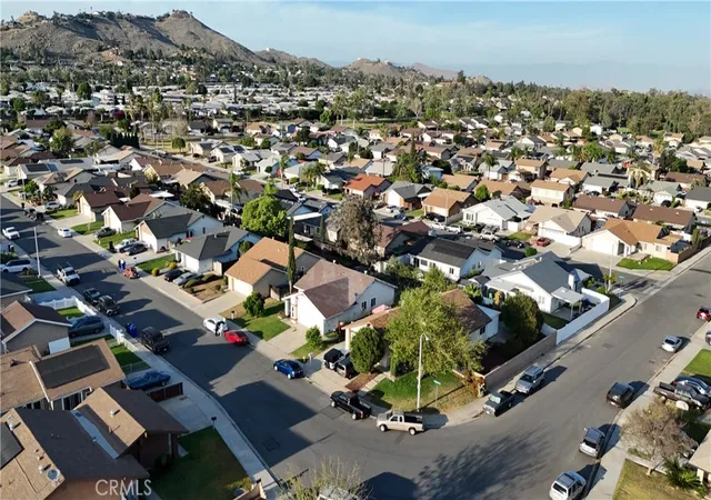Homes for sale in Jurupa Valley, CA | 6362 Candle Light, Jurupa Valley, CA 92509 | MLS# DW26074493