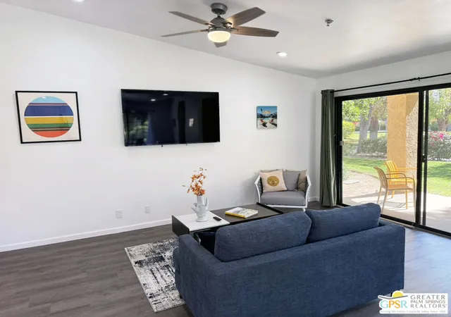 Listing Photo 5 - Condo for sale in building located at 34187 Calle Mora, Cathedral City, CA 92234