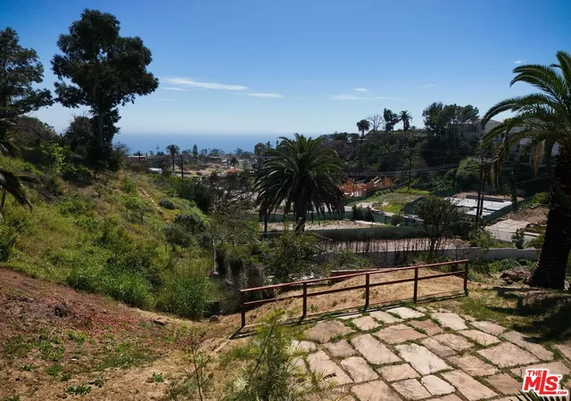 Photo 3 of Land for sale at 850 Jacon Way, Pacific Palisades, CA 90272 | MLS# 26676479 | Listing updated on 2026-09-30