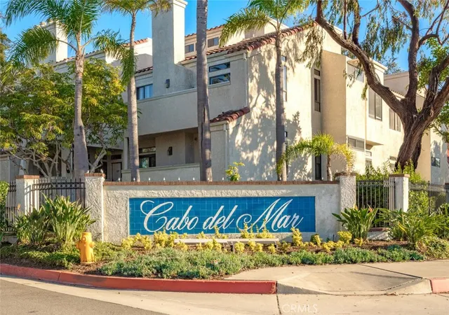 Photo 1 of Condo for sale at 5146 Dorado Dr #106, Huntington Beach, CA 92649 | MLS# OC26074125 | Listing updated on 2026-10-03
