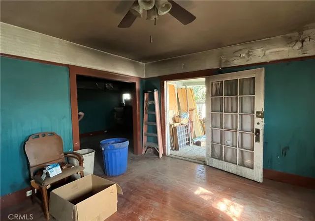 Homes for sale in Visalia, CA | 805 S Court St, Visalia, CA 93277 | MLS# CV26072345