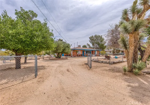 Homes for sale in Yucca Valley, CA | 7625 Joshua View, Yucca Valley, CA 92284 | MLS# JT26074642