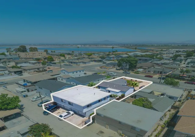Homes for sale in Imperial Beach, CA | 562 11Th Street, Imperial Beach, CA 91932 | MLS# 260008136SD