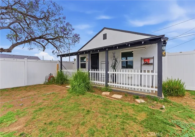 Photo 2 of Single family home for sale at 14335 Leffingwell, Whittier, CA 90604 | MLS# OC26073688 | Listing updated on 2026-10-04