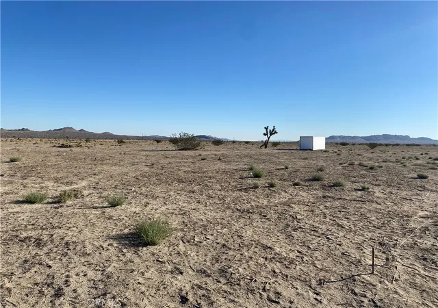 Photo 4 of Land for sale at 0 2, Palmdale, CA 93543 | MLS# SR26074711 | Listing updated on 2026-06-03