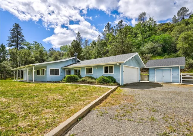 Homes for sale in Mariposa, CA | 2433 Kokanee, Mariposa, CA 95338 | MLS# FR26074733