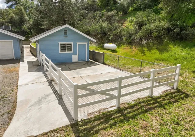 Homes for sale in Mariposa, CA | 2433 Kokanee, Mariposa, CA 95338 | MLS# FR26074733