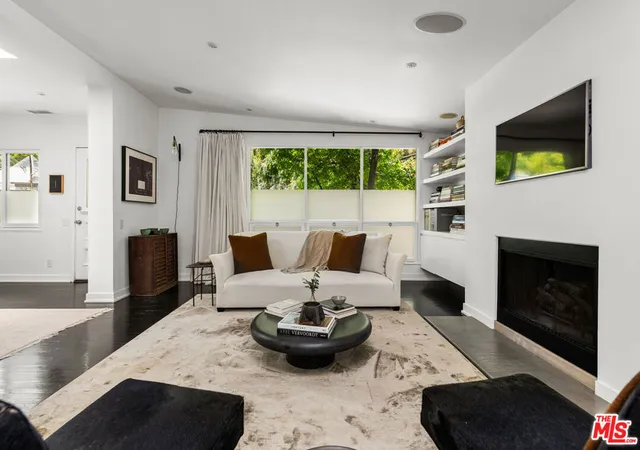 4th image of 9648 Yoakum Dr, Beverly Hills, CA 90210 | MLS# 26678225