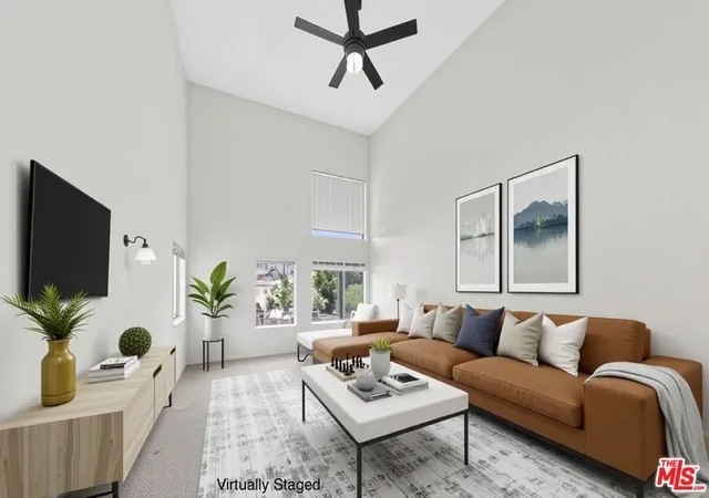 1st image of 1118 Valencia St #310, Los Angeles, CA 90015 | MLS# 26674133