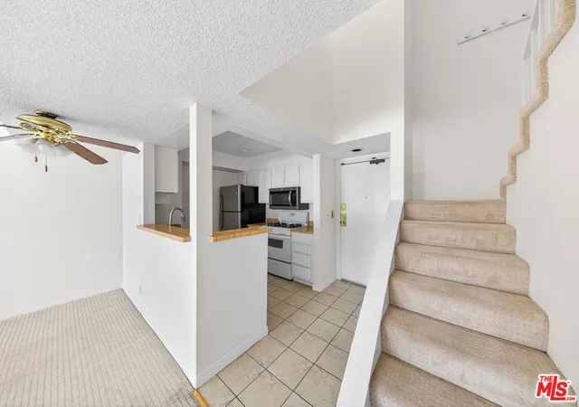 4th image of 1118 Valencia St, Los Angeles, CA 90015