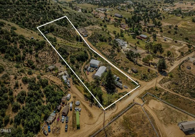 5th image of 5050 Clayvale St, Acton, CA 93510 | MLS# V1-35643