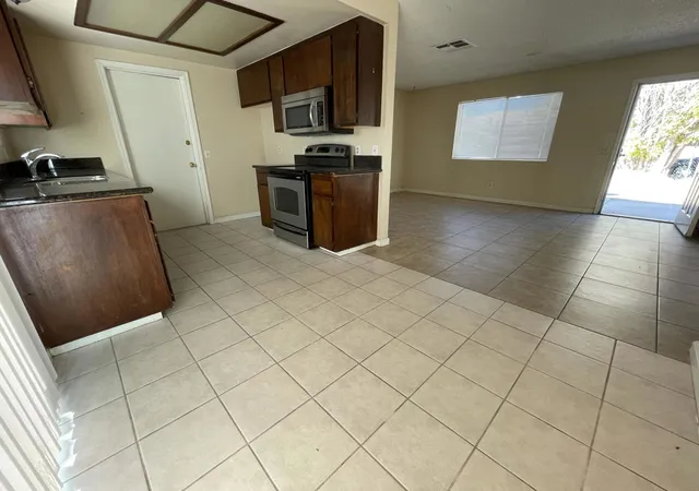 3rd image of 6414 El Dorado Ave, Yucca Valley, CA 92284 | MLS# 219146010PS