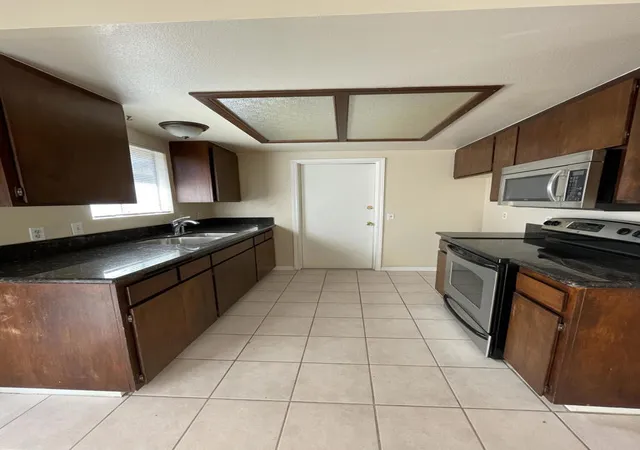 4th image of 6414 El Dorado Ave, Yucca Valley, CA 92284 | MLS# 219146010PS