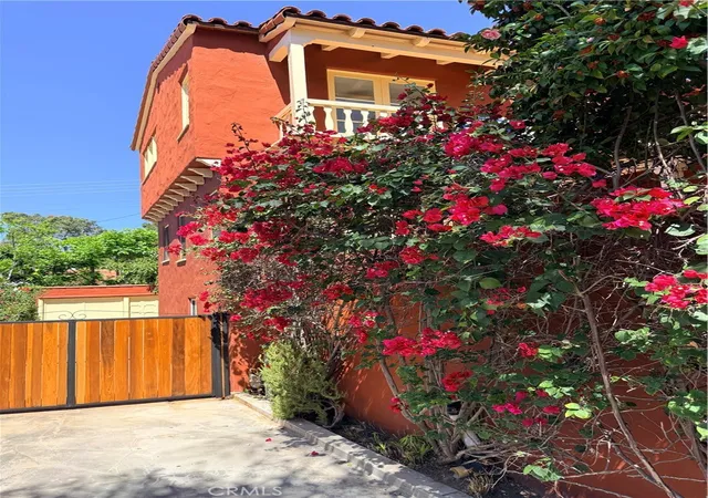 Homes for sale in Glendale, CA | 1257 Cordova Ave, Glendale, CA 91207 | MLS# SR26072500