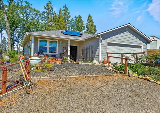 Photo 2 of Single family home for sale at 1561 Henson Rd, Paradise, CA 95969 | MLS# OR26071498 | Listing updated on 2026-05-13