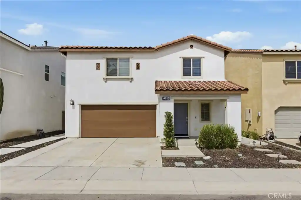 Photo 1 of Condo for sale at 32894 Crown Point, Lake Elsinore, CA 92530 | MLS# IG26074858 | Listing updated on 2026-10-17