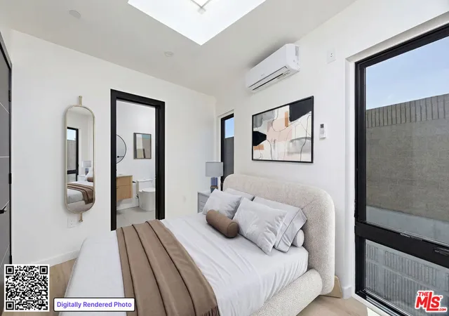 3rd image of 11345 Youngworth St, Culver City, CA 90230 | MLS# 26678799