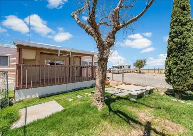 Homes for sale in Mojave, CA | 2121 Nadeau #C-1, Mojave, CA 93501 | MLS# SR26069331