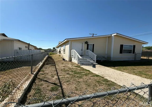 Homes for sale in Taft, CA | 473 Cedar, Taft, CA 93268 | MLS# SR26074922