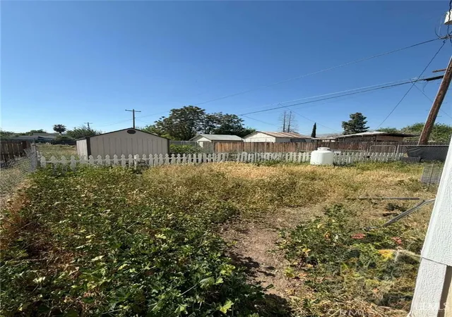 Homes for sale in Taft, CA | 473 Cedar, Taft, CA 93268 | MLS# SR26074922