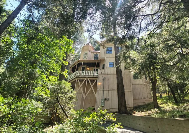 Single family home for sale at 24083 Cresta Dr, Crestline, CA 92325 | MLS# IG26074925
