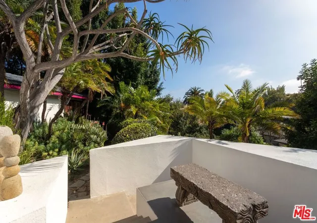 Photo 4 of Single family home for sale at 2034 Outpost Dr, Los Angeles, CA 90068 | MLS# 26673739 | Listing updated on 2026-07-14