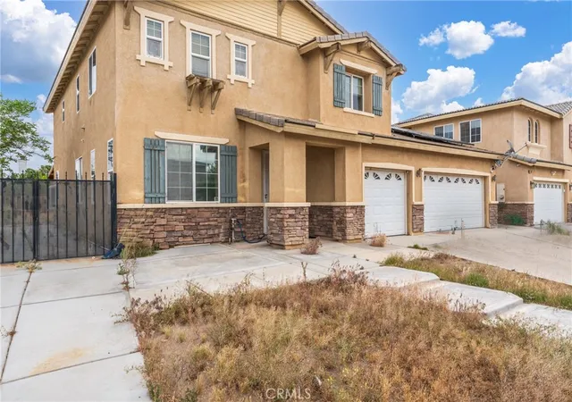 4th image of 11746 Grotto Hills, Victorville, CA 92392 | MLS# PF26069575