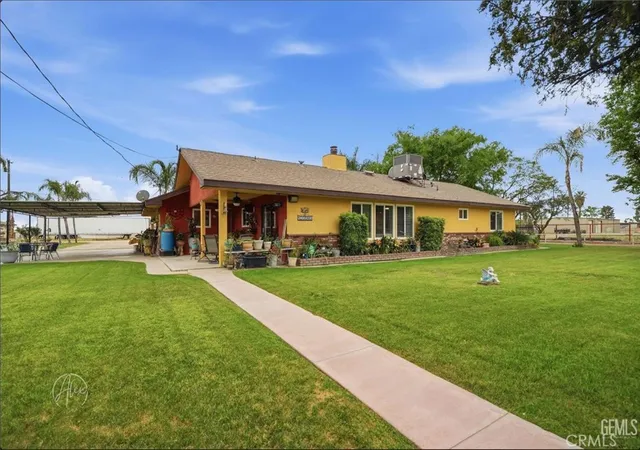 2nd image of 253 E Mckee, Bakersfield, CA 93307 | MLS# SR26075111