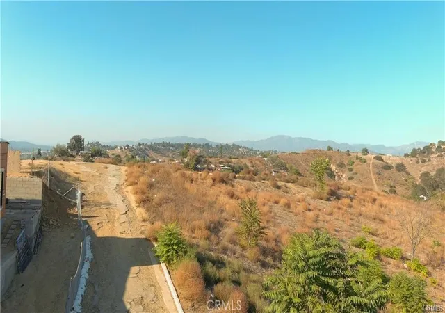 13th image of 2927 North Thomas, Los Angeles, CA 90031 | MLS# DW26075140